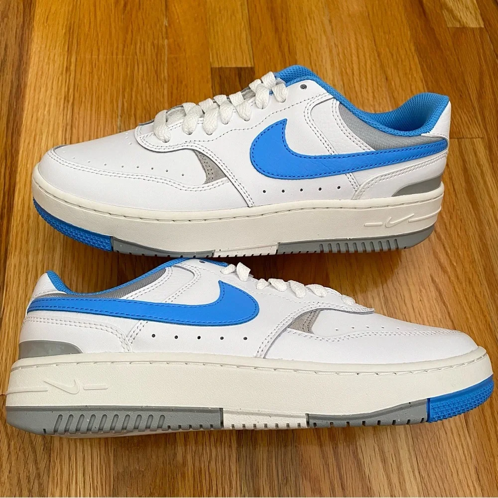 Nike Gamma Force Women’s Sneakers